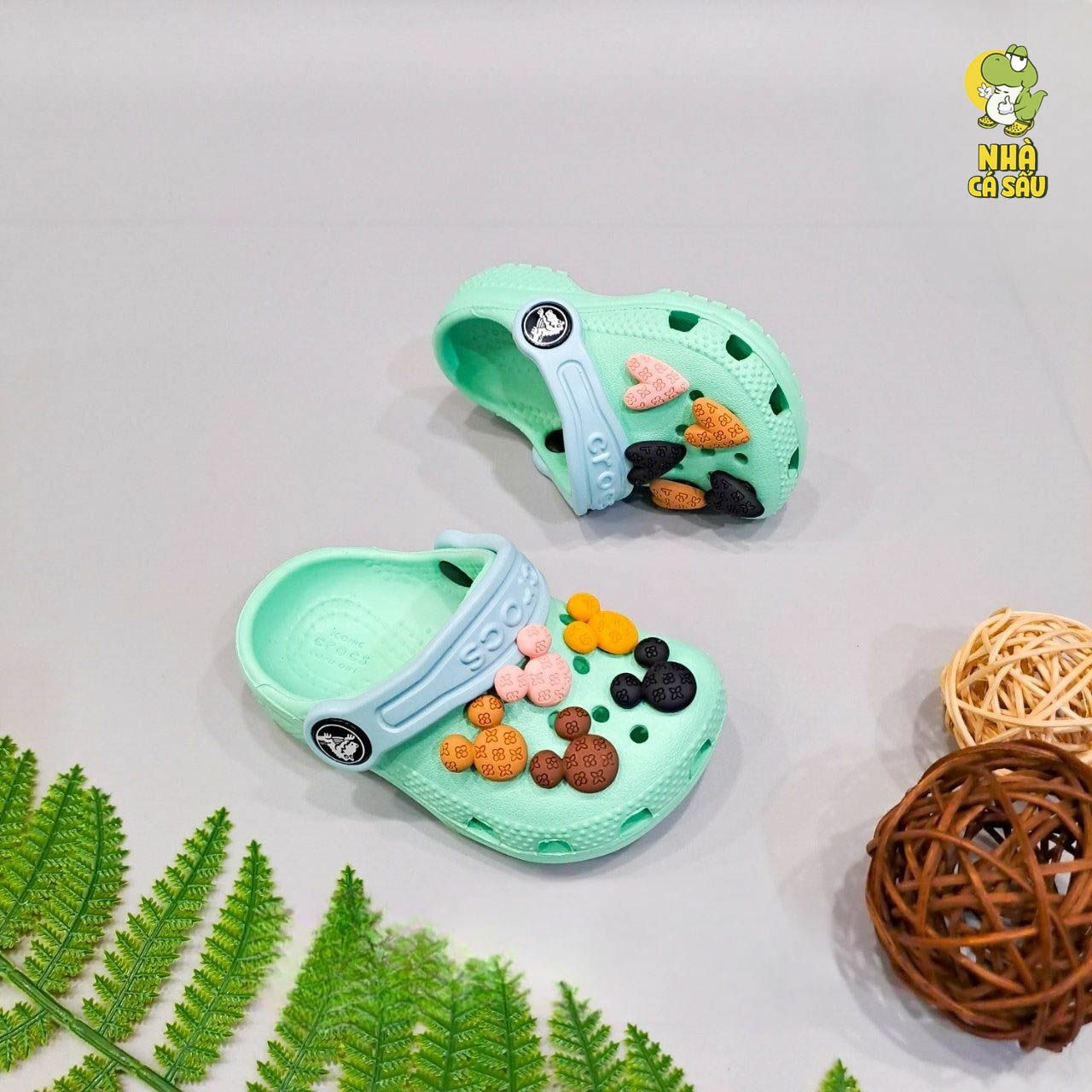  Dép sục cross classic trẻ em màu xanh, vàng chính hãng 