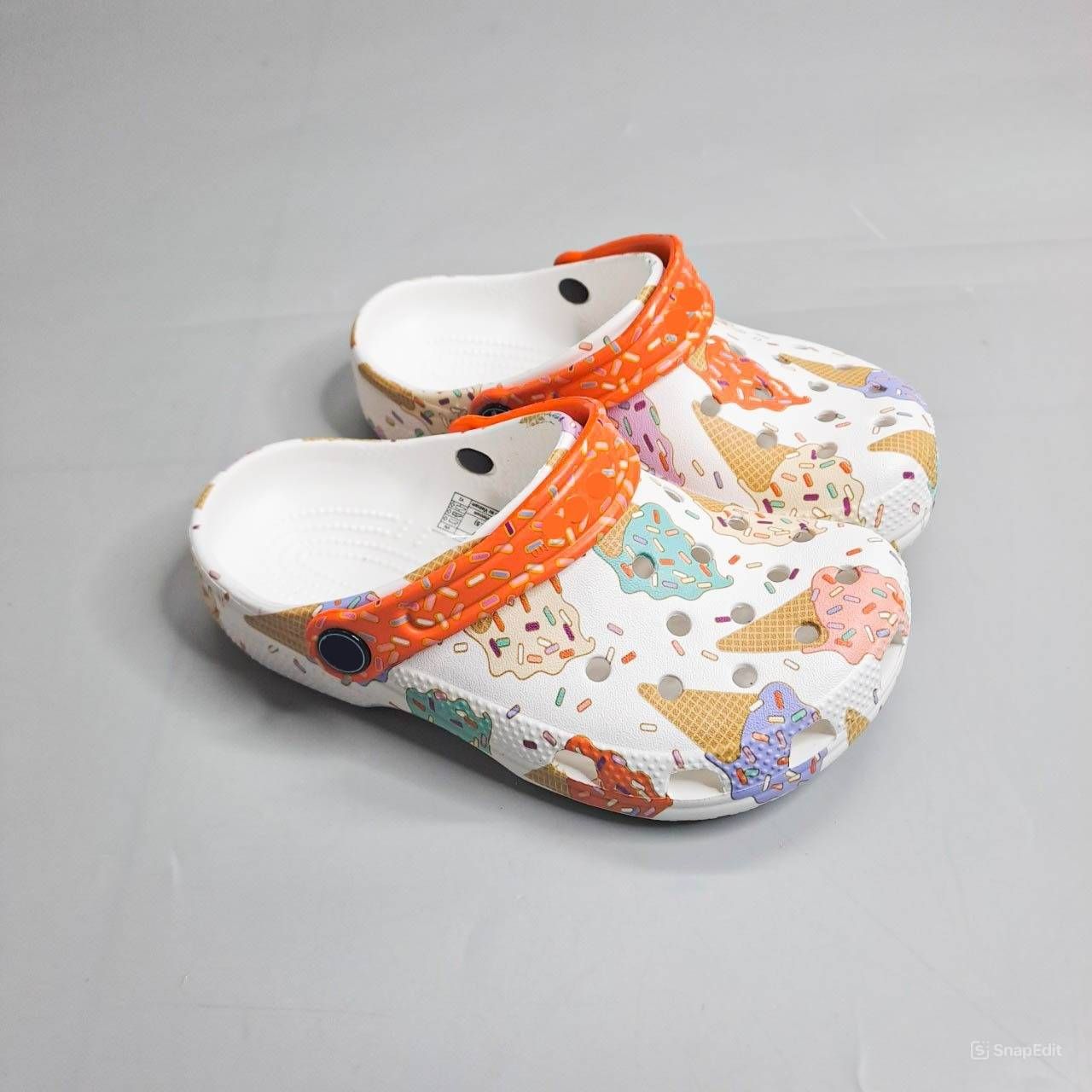  Dép sục cross classic Ice Cream graphic clog que kem trẻ em 