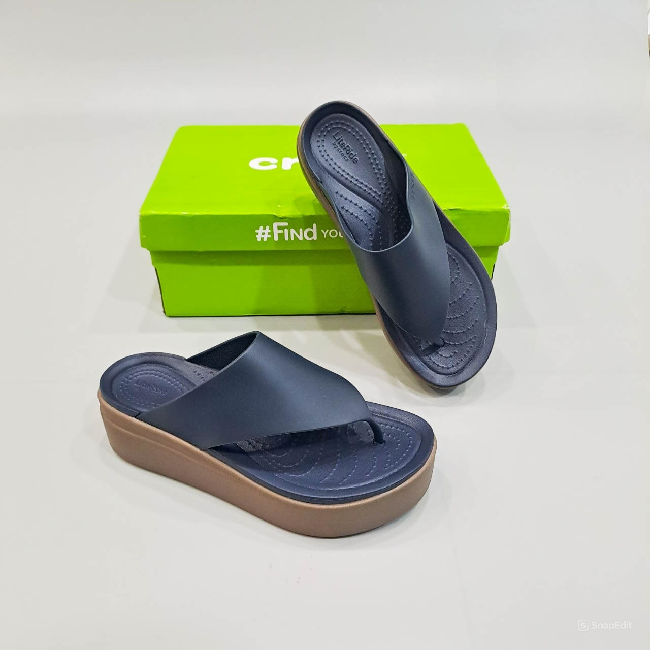  Dép xỏ ngón đế xuồng Dinas brooklyn flip flop nữ 