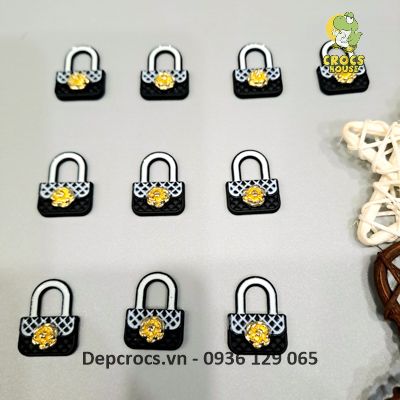  Jibbitz charms kim loại gắn dép cross 