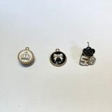  Jibbitz charms kim loại gắn dép cross 