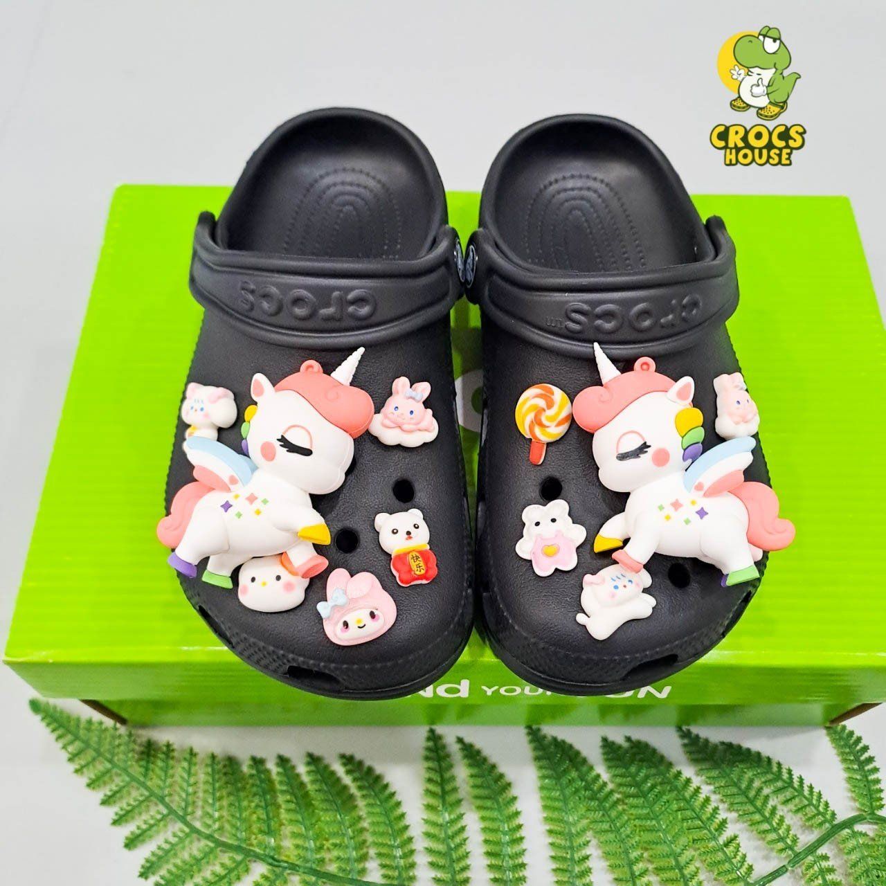  Set Jibbitz charms phối gắn trang trí dép cross 