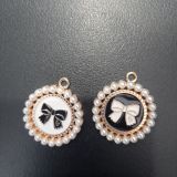  Jibbitz charms kim loại gắn dép cross 