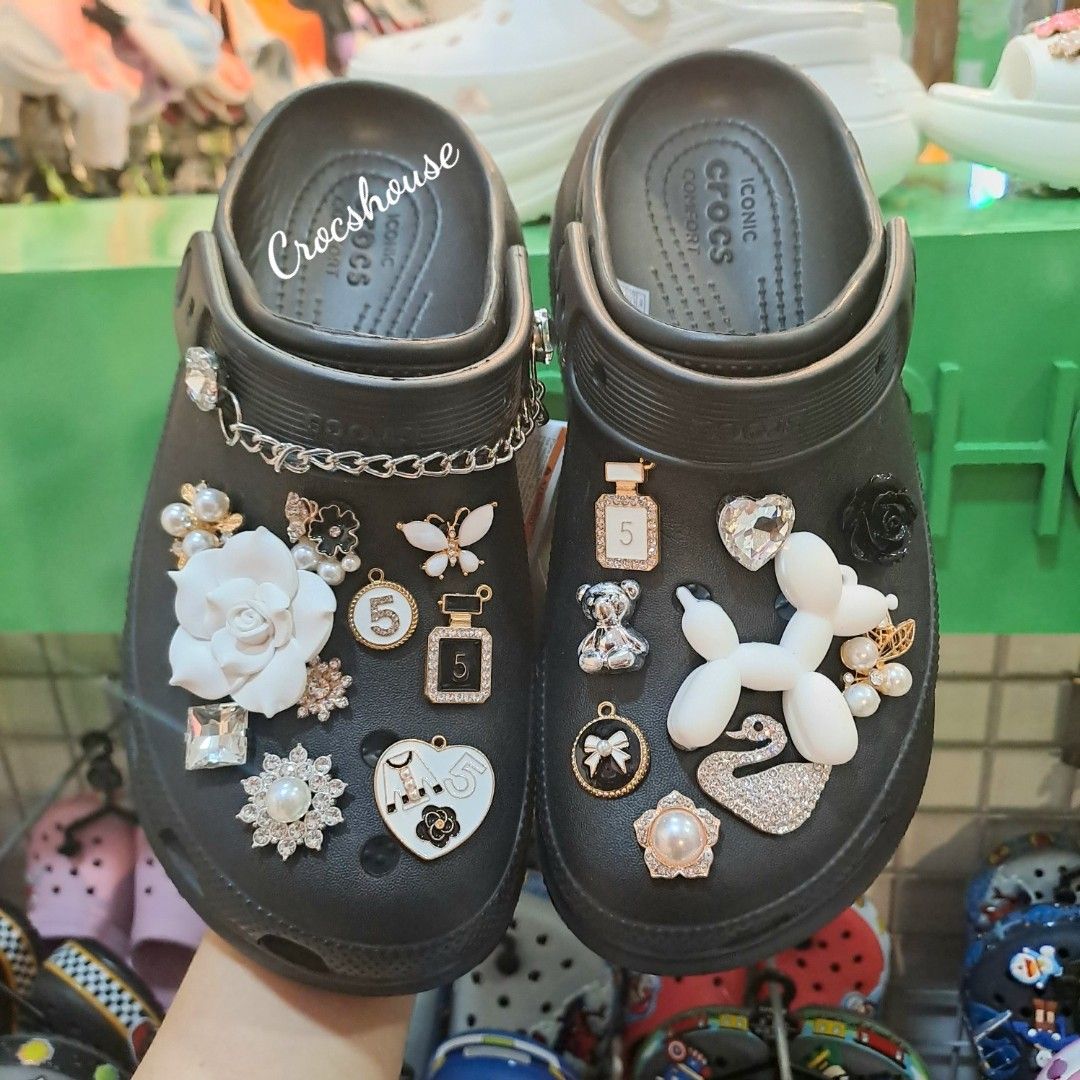  Set Jibbitz charms phối gắn trang trí dép cross 