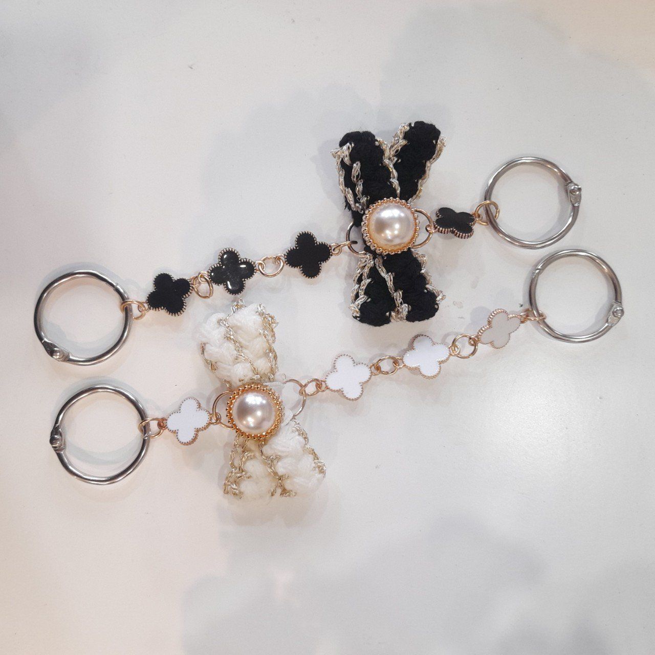  Jibbitz charms kim loại gắn dép cross 