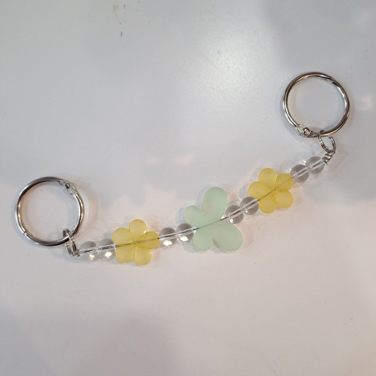  Jibbitz charms kim loại gắn dép cross 
