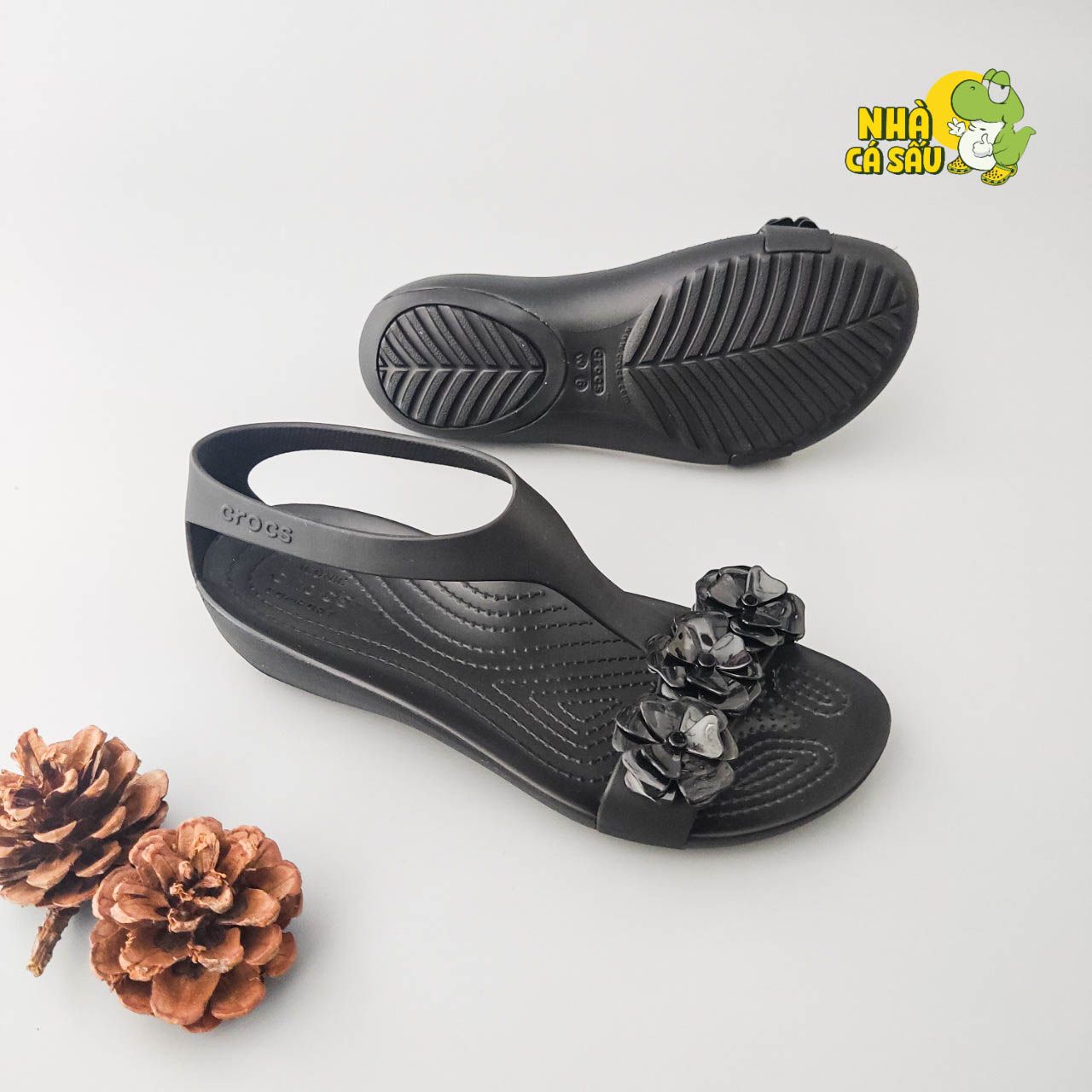  Sandal cross serena đen hoa nhựa nữ chính hãng 