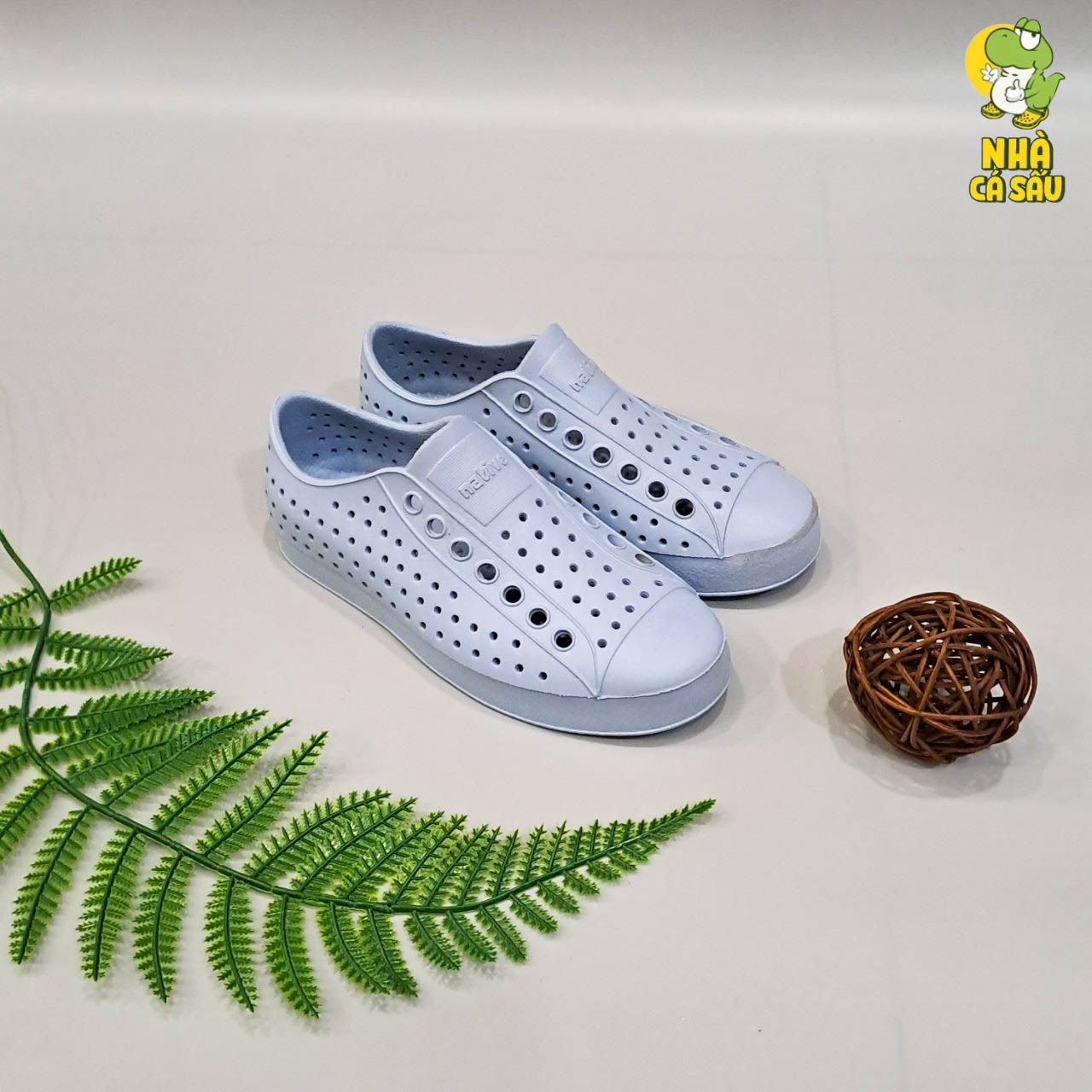  Giày Dinas native trẻ em chính hãng 