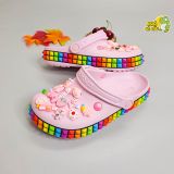  Dép sục crocband viền họa tiết trái tim, cầu vồng trẻ em người lớn chính hãng 