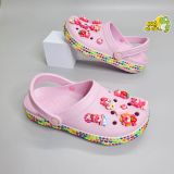  Dép sục crocband viền họa tiết trái tim, cầu vồng trẻ em người lớn chính hãng 