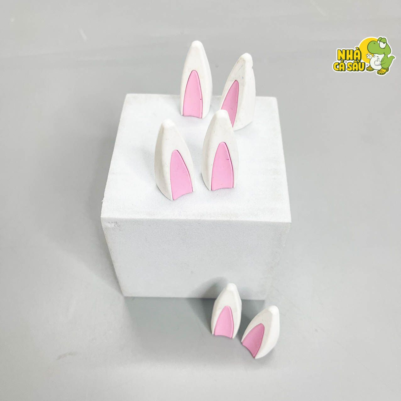  Set jibbitz tai thỏ 