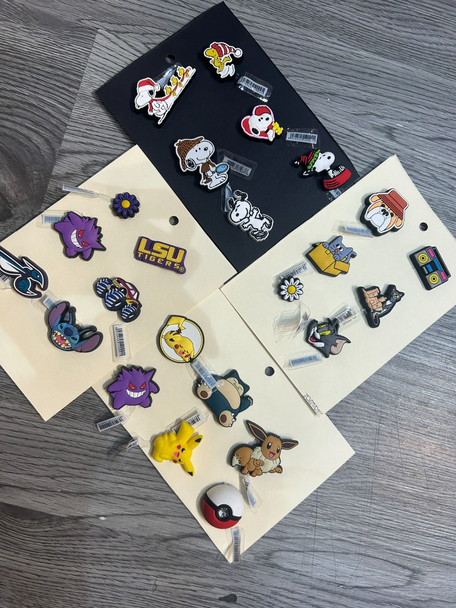  Set charm, jibbitz, sticker trang trí gắn dép cross cao cấp 