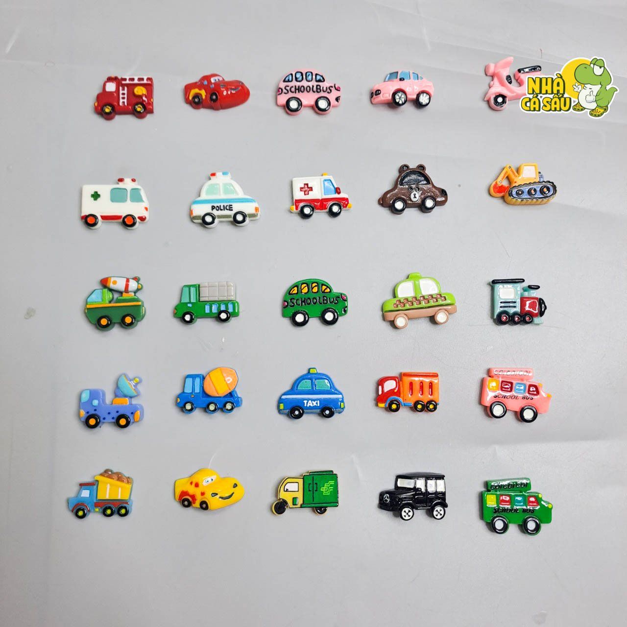  Jibbitz charm hình xe gắn trang trí dép cross 