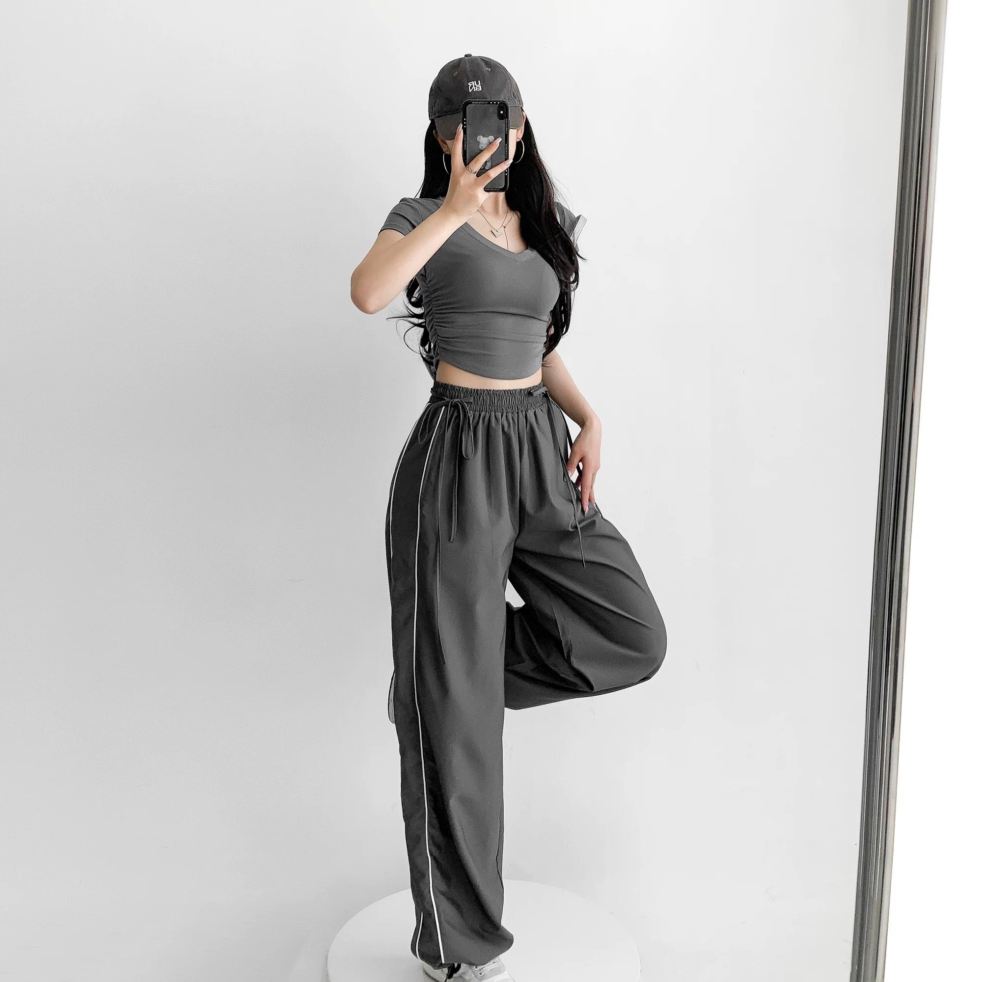  Quần jogger nữ dù ống rộng phối line 