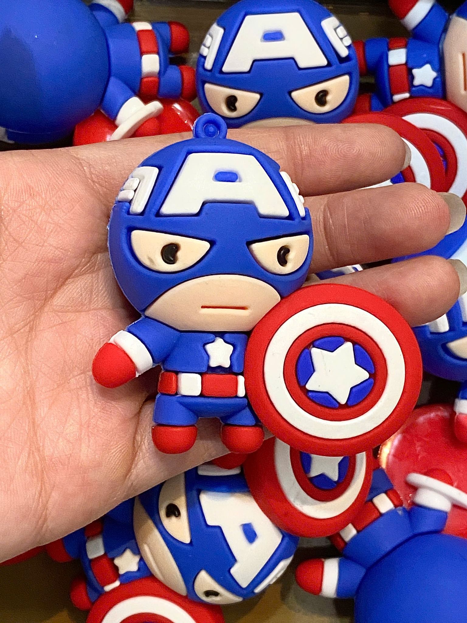  Jibbitz charms búp bê to gắn dép Dinas 
