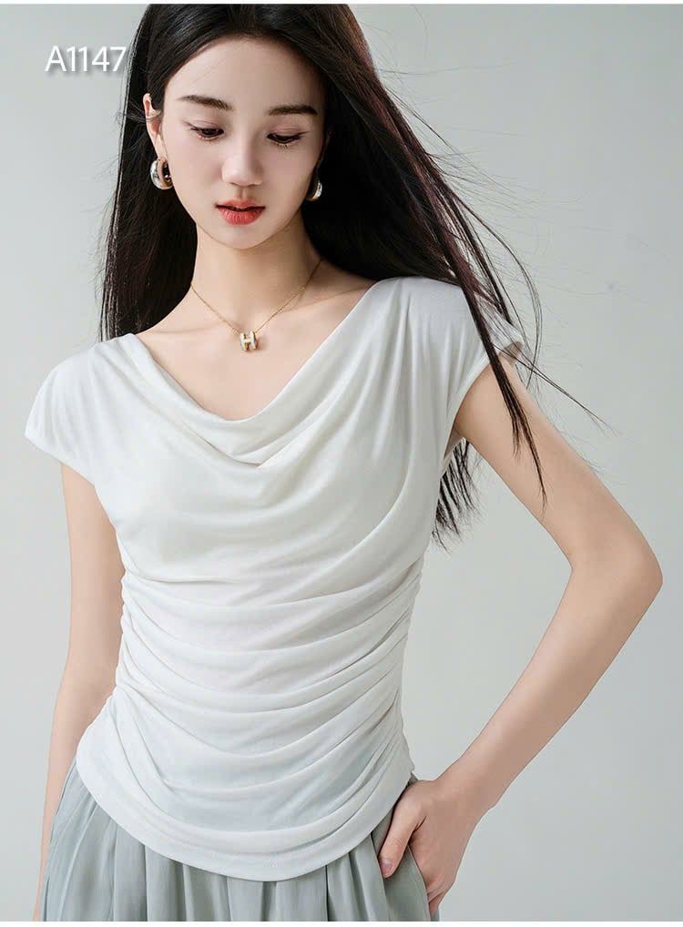  Áo thun cổ đổ 