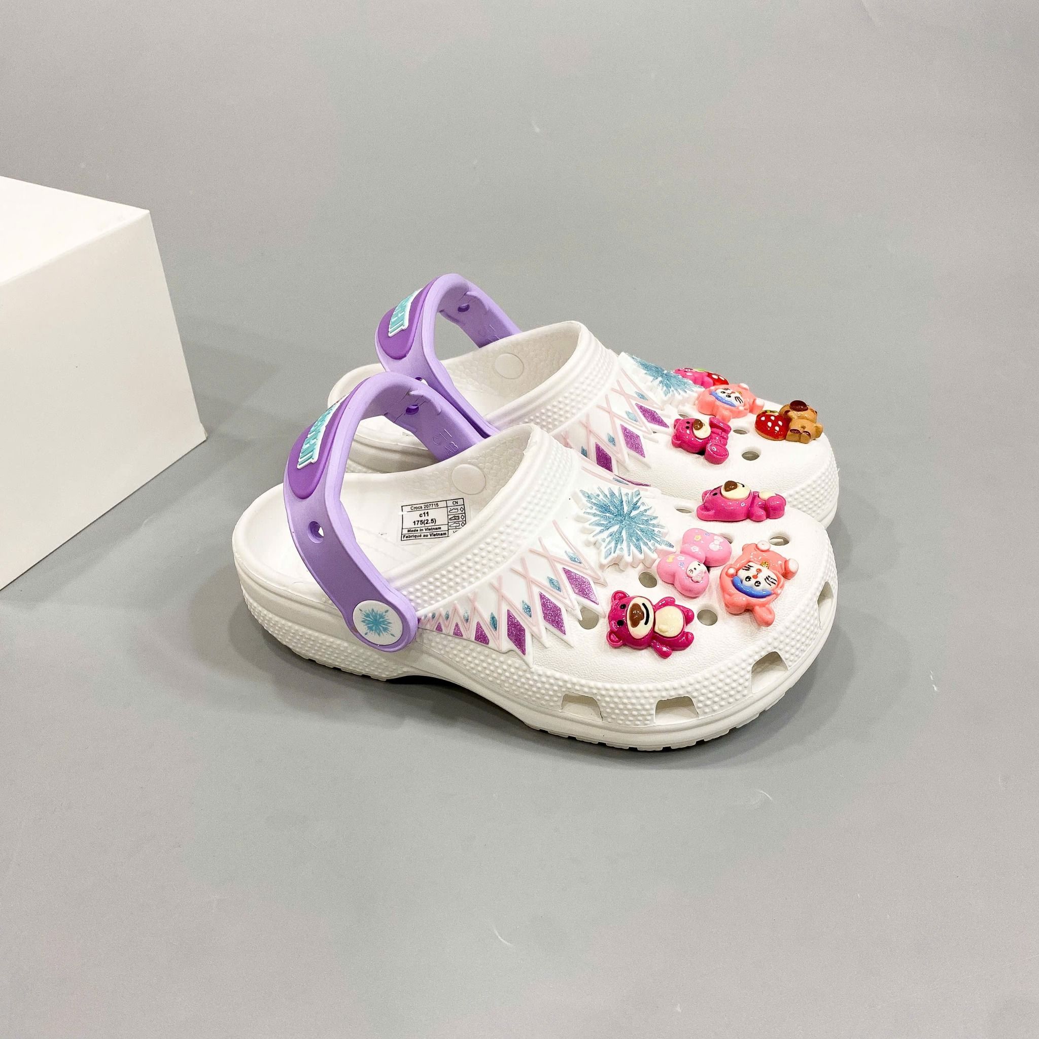  Dép sục Dinas classic I AM Frozen II trẻ em 