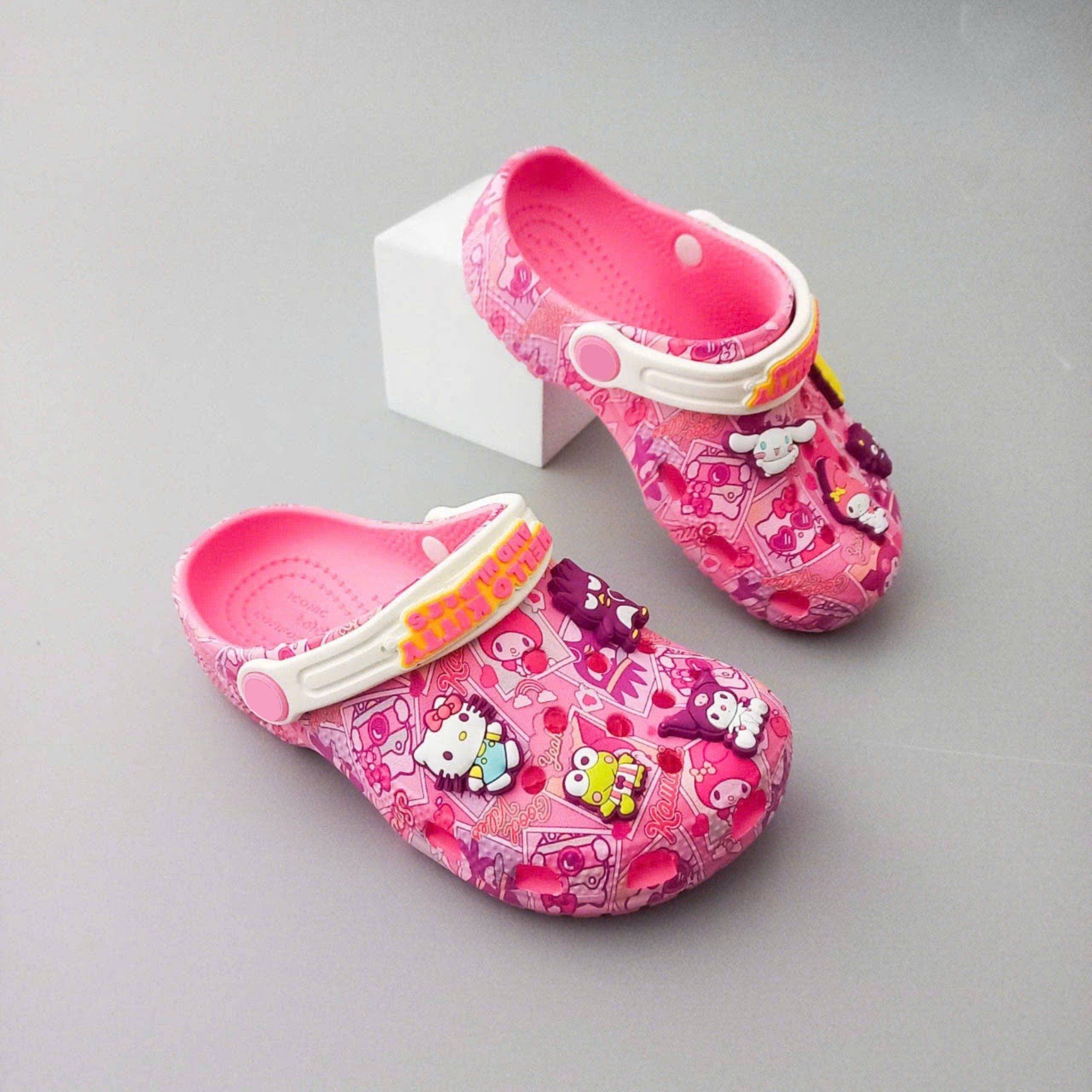  Dép sục cross hello kitty and friends trẻ em 