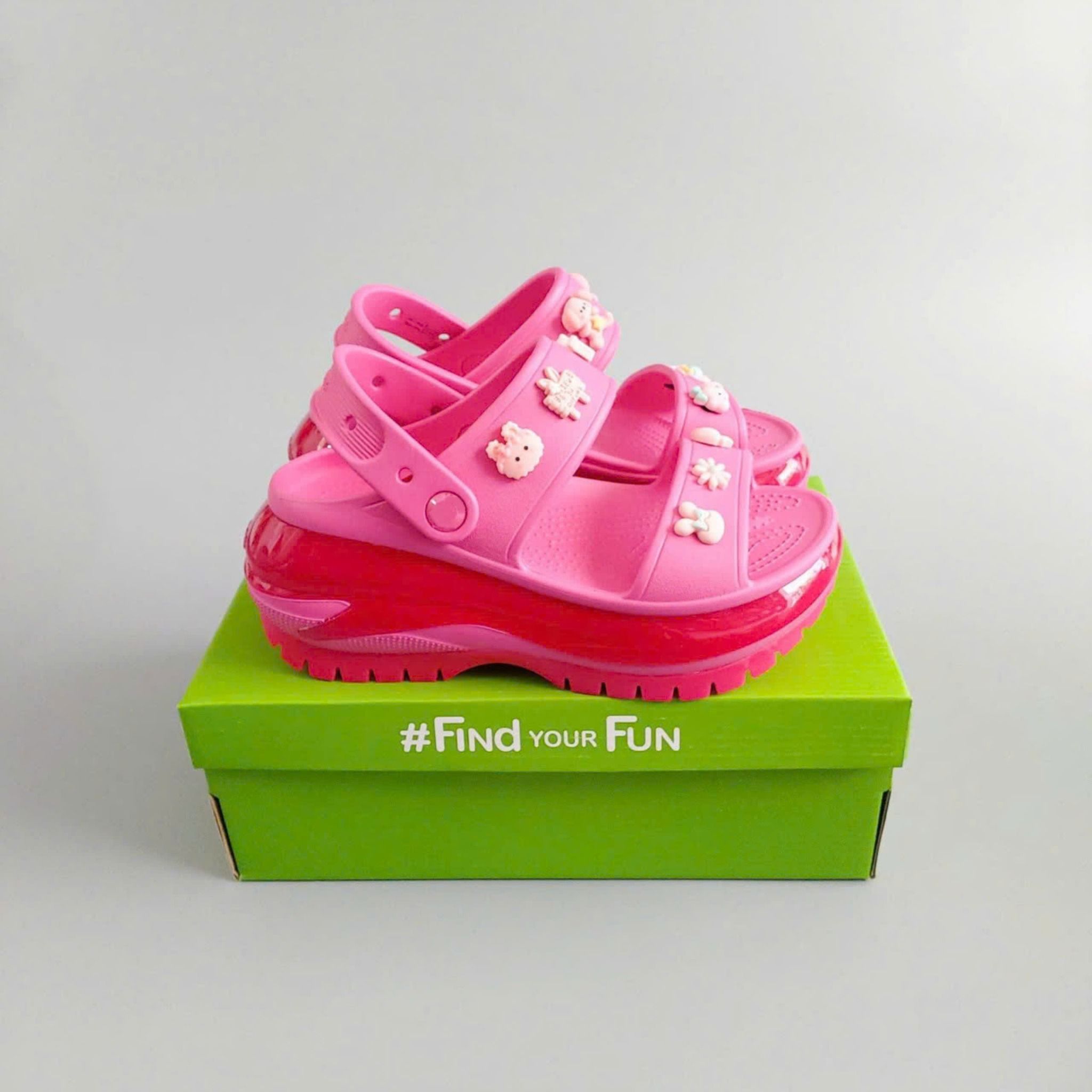  Sandal Dinas classic mega crush nữ 