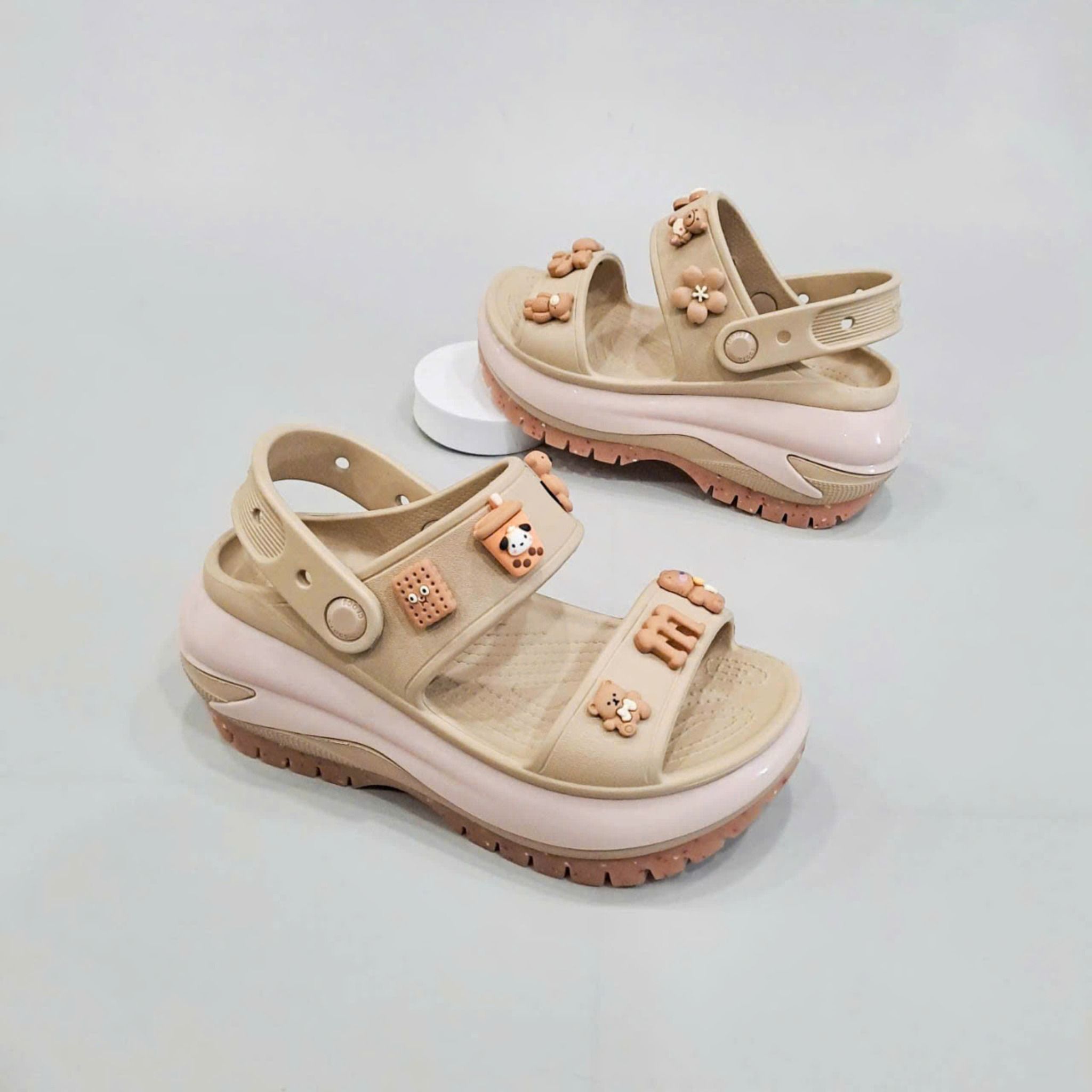  Sandal Dinas classic mega crush nữ 