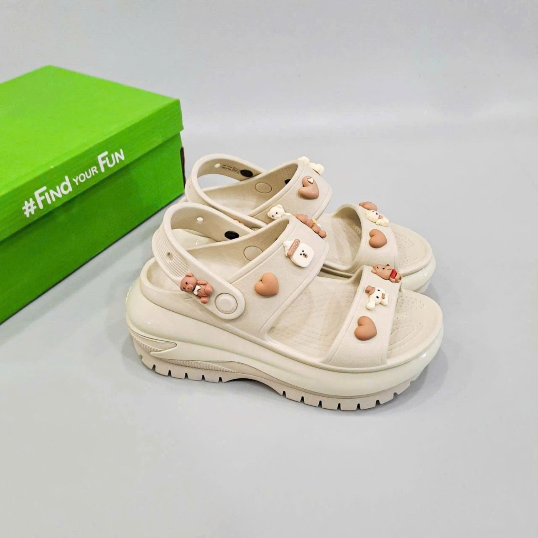  Sandal Dinas classic mega crush nữ 