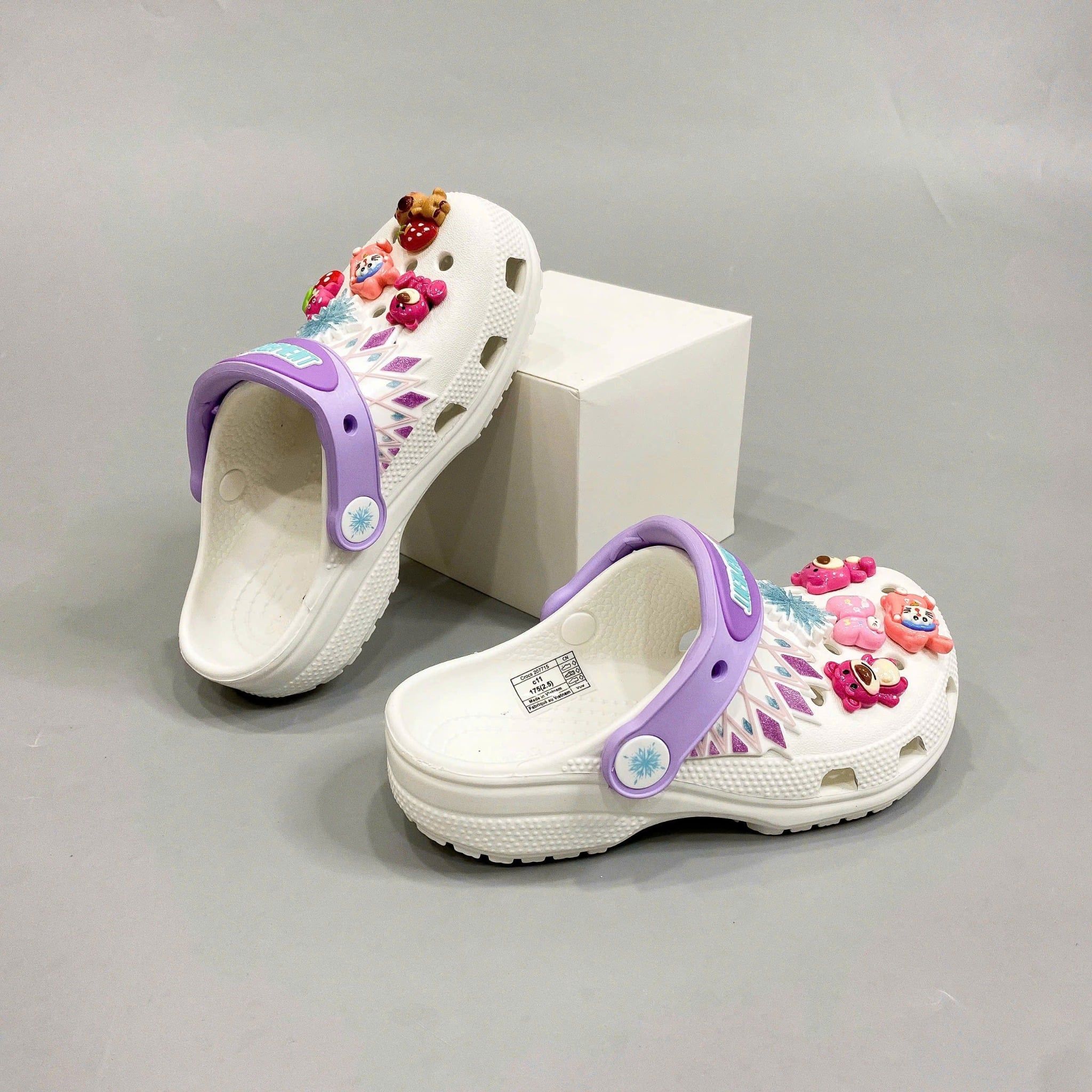  Dép sục Dinas classic I AM Frozen II trẻ em 