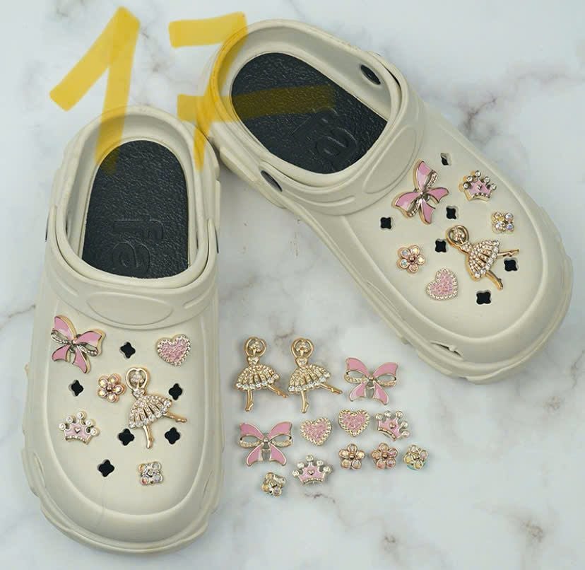  Set Jibbitz charms dây xích giả kim gắn trang trí dép Dinas 