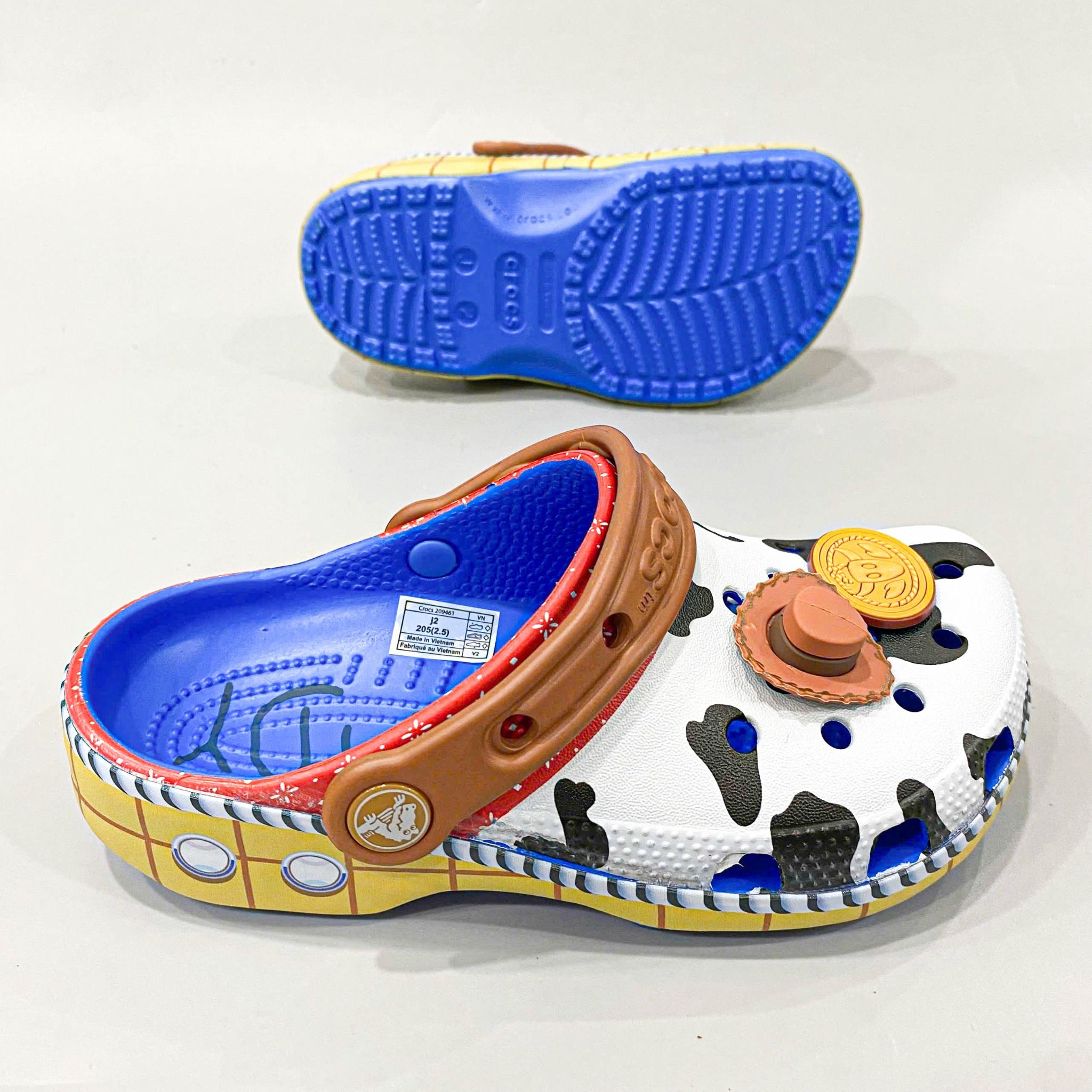  Dép sục cross classic toy story woody trẻ em 