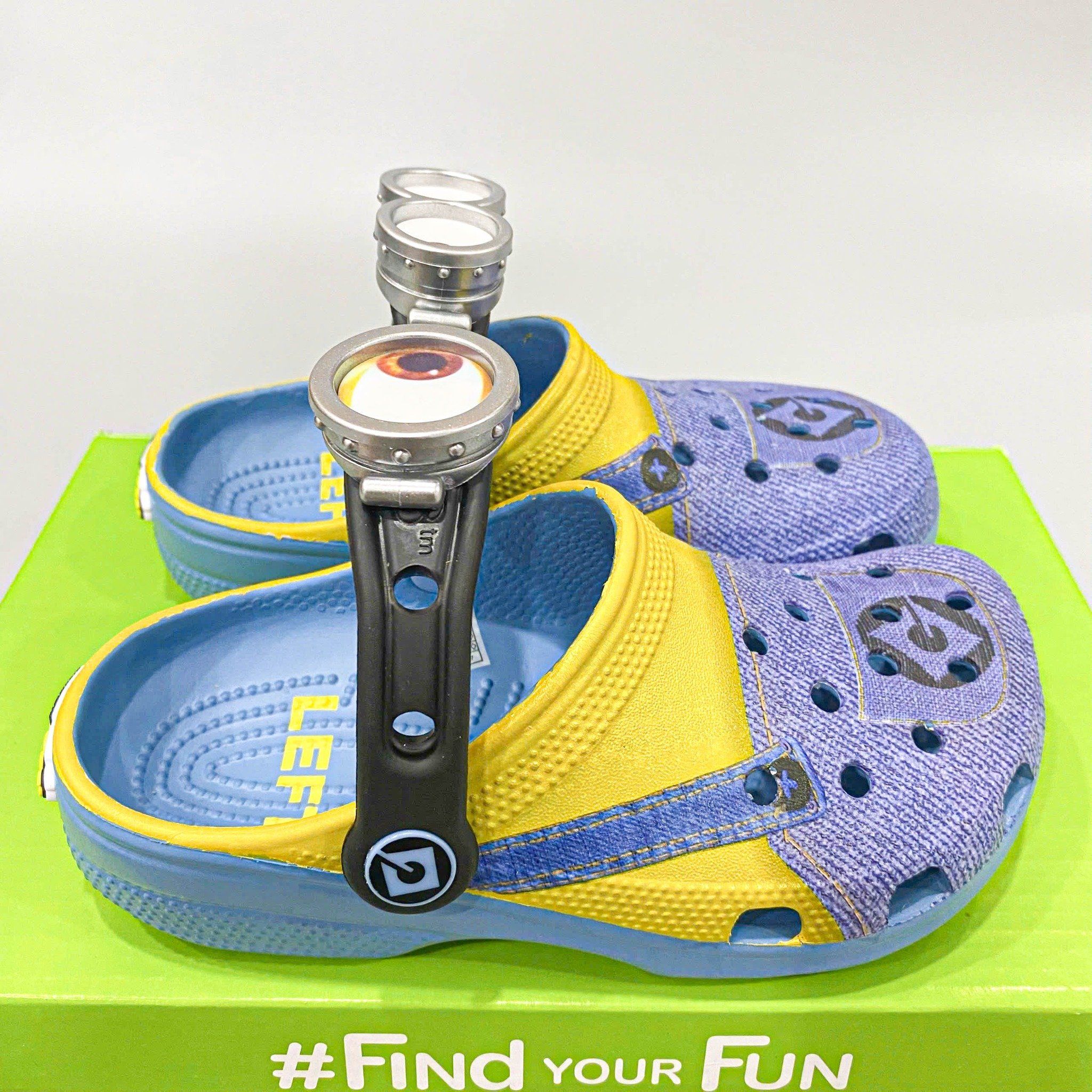  Dép sục Dinas classic minion Despicable Me Clog trẻ em 