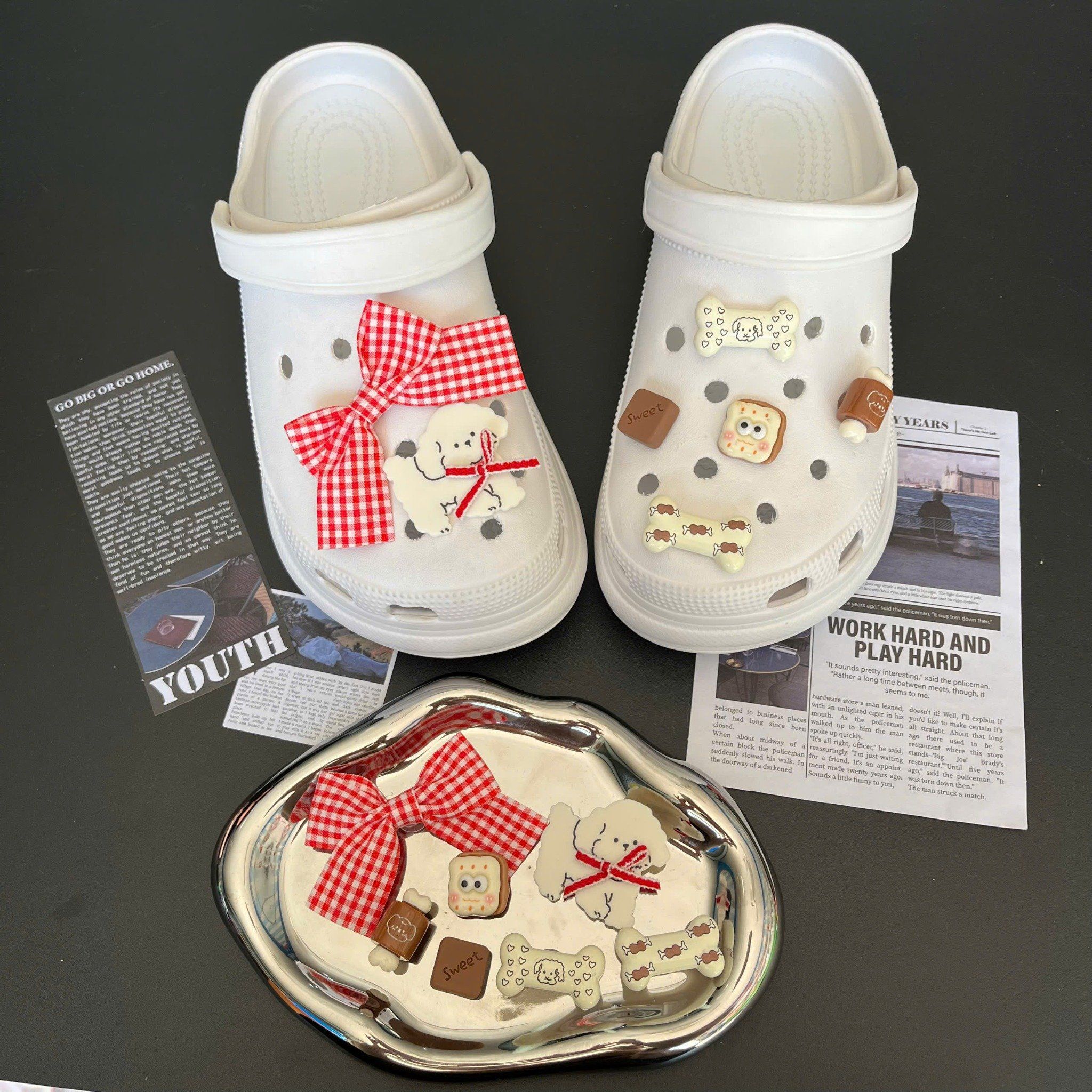  Set charm jibbitz cute nhí nhảnh đa dạng gắn dép 