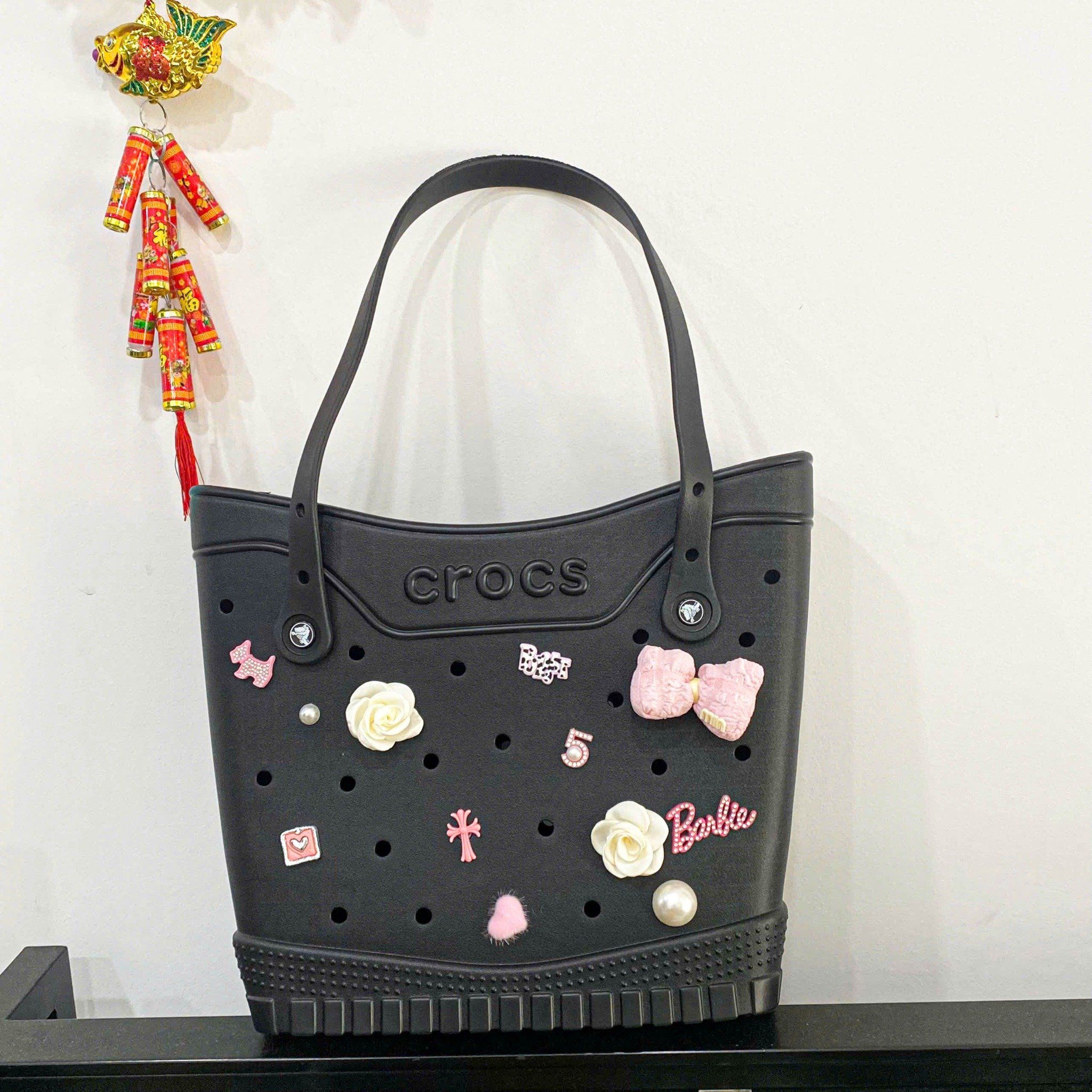  Túi cross classic tote chính hãng size to 