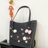  Túi cross classic tote chính hãng 