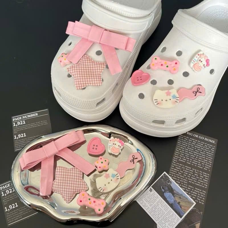  Set charm jibbitz cute nhí nhảnh đa dạng gắn dép 