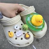  Set charm jibbitz cute nhí nhảnh đa dạng gắn dép 