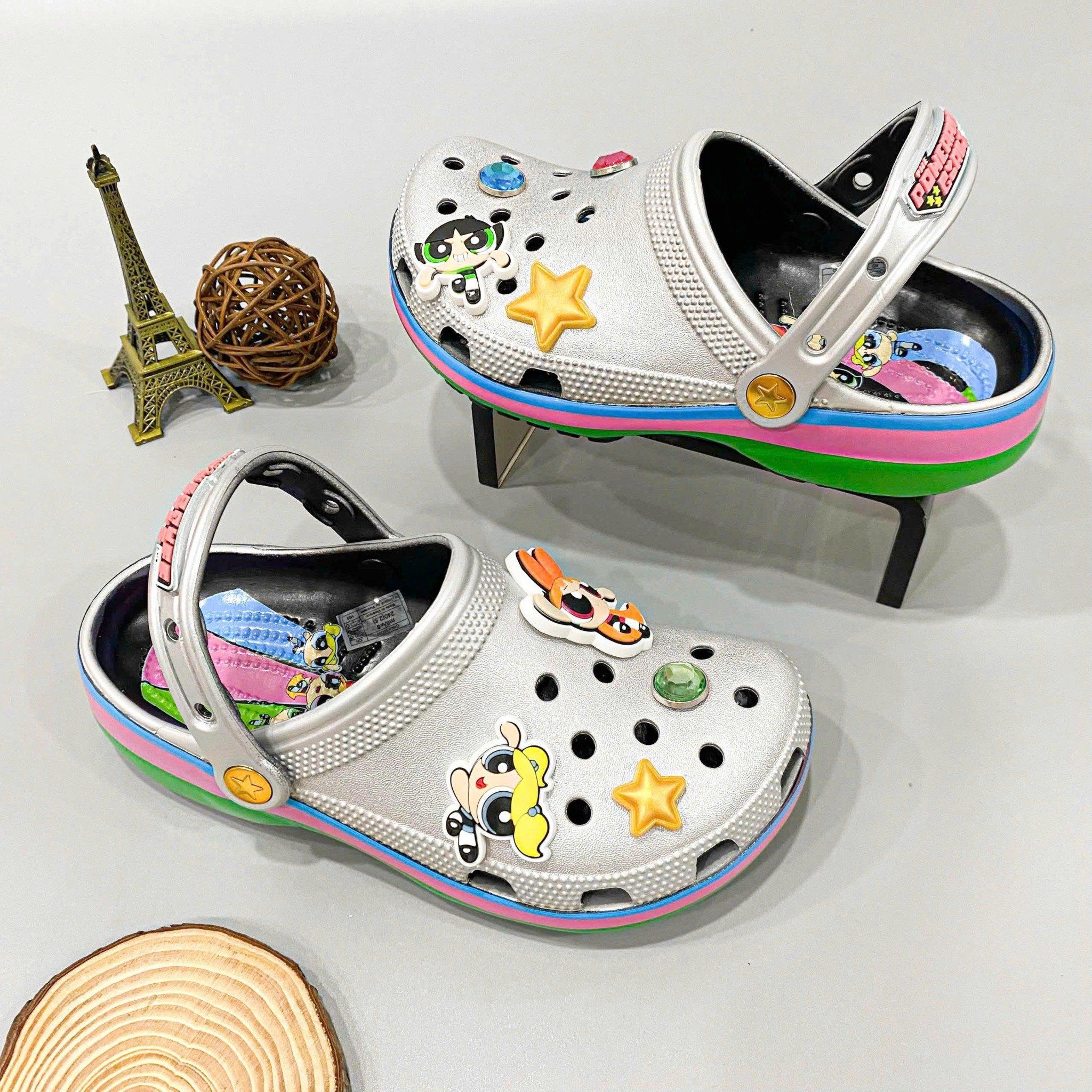  Sục Classic Clog Silver Trẻ Em The Powerpuff Girls Xuất Khẩu 