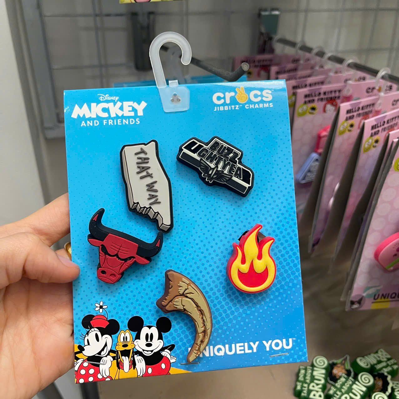  Set jibbitz 3d chủ đề hoạt hình cao cấp trang trí giày dép 