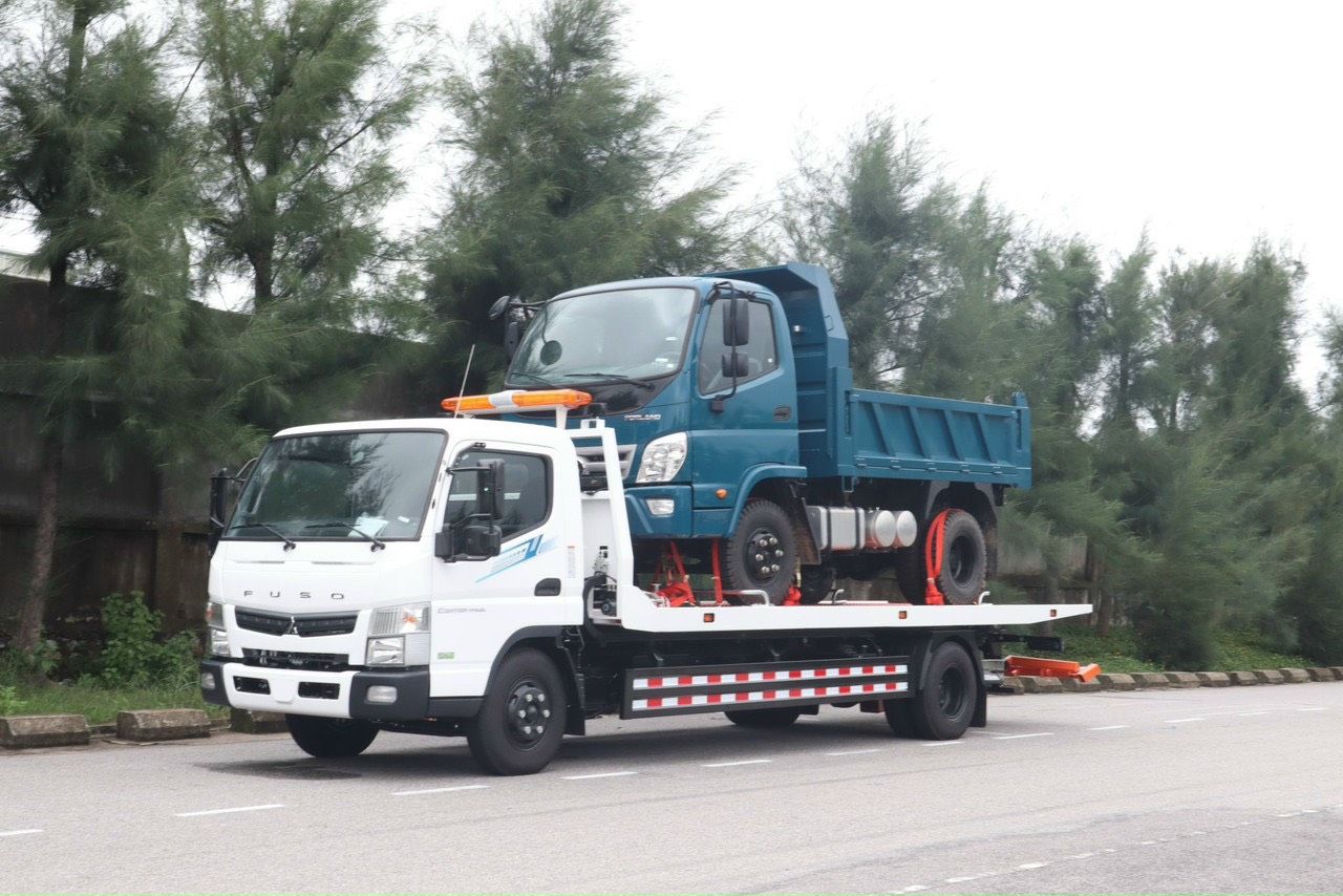 XE CHỞ CỨU HỘ SÀN TRƯỢC MITSUBISHI FUSO CANTER TF 8.5L