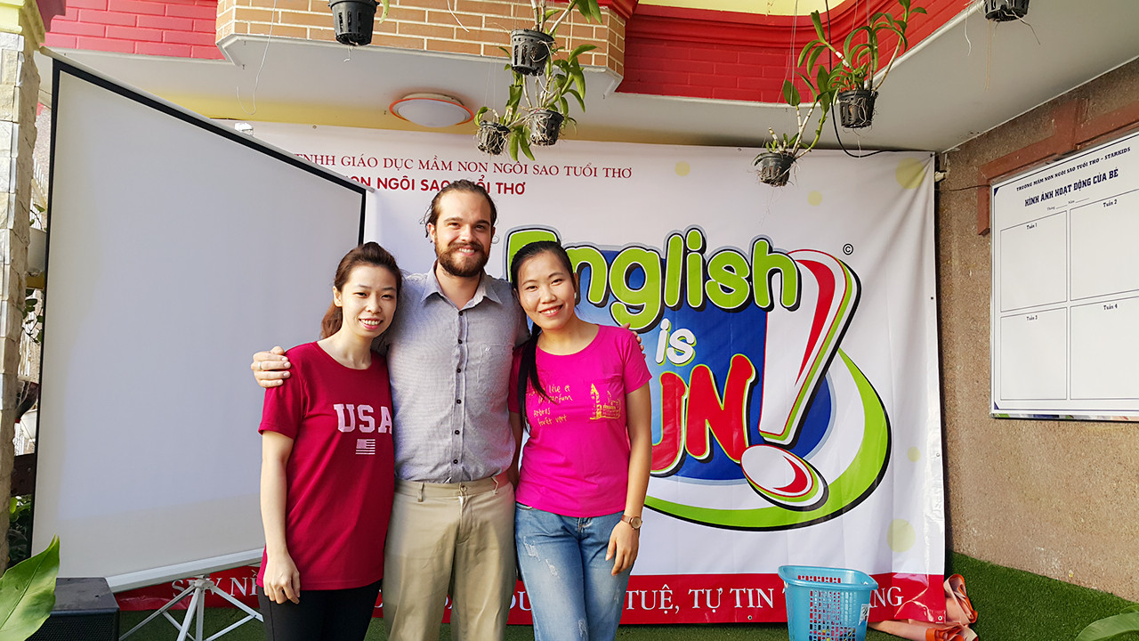 Tổ chức Club Tiếng Anh 6
