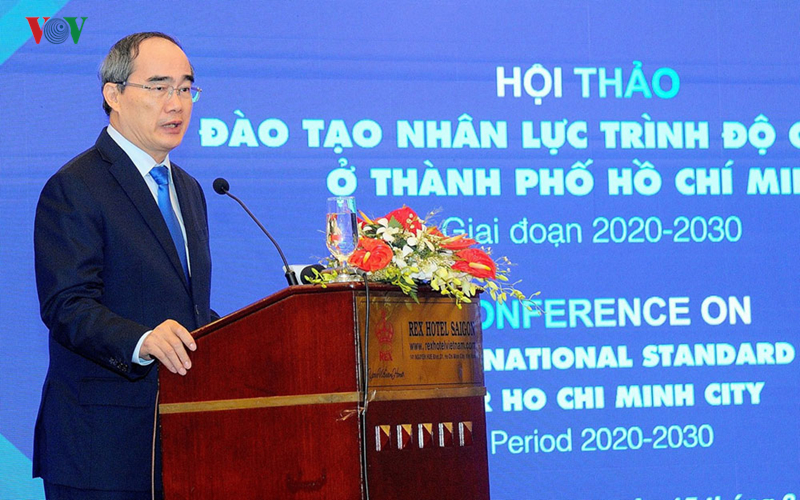 TP. Hồ Chí Minh Nâng cao trình độ tiếng Anh đào tạo nhân lực chuẩn quốc tế