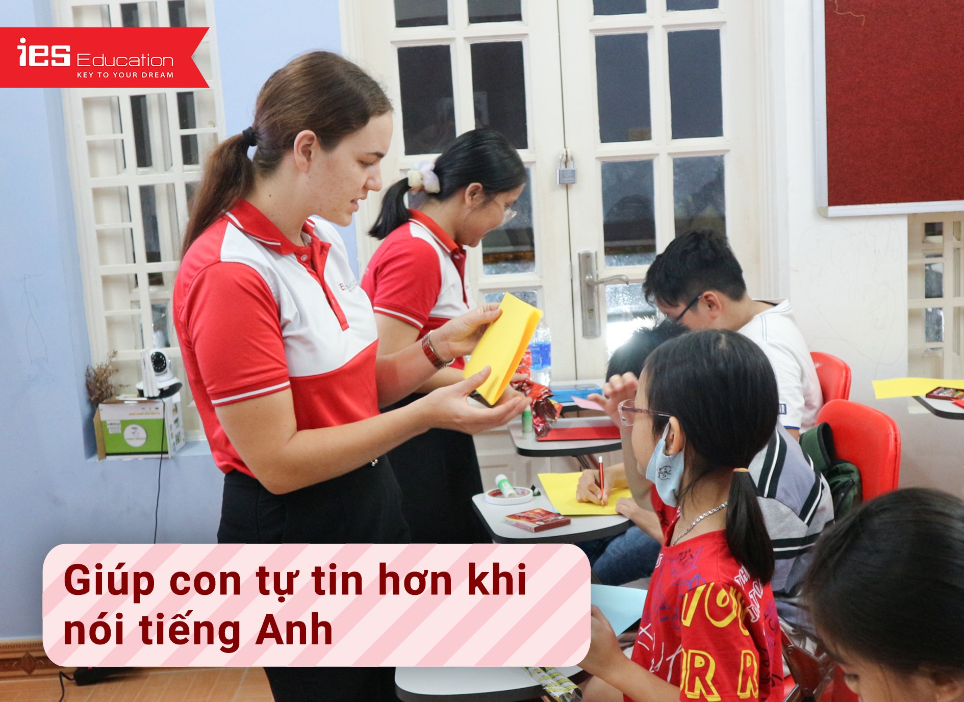 học sinh tiểu học cần phải luyện nói tiếng Anh sớm - IES Education