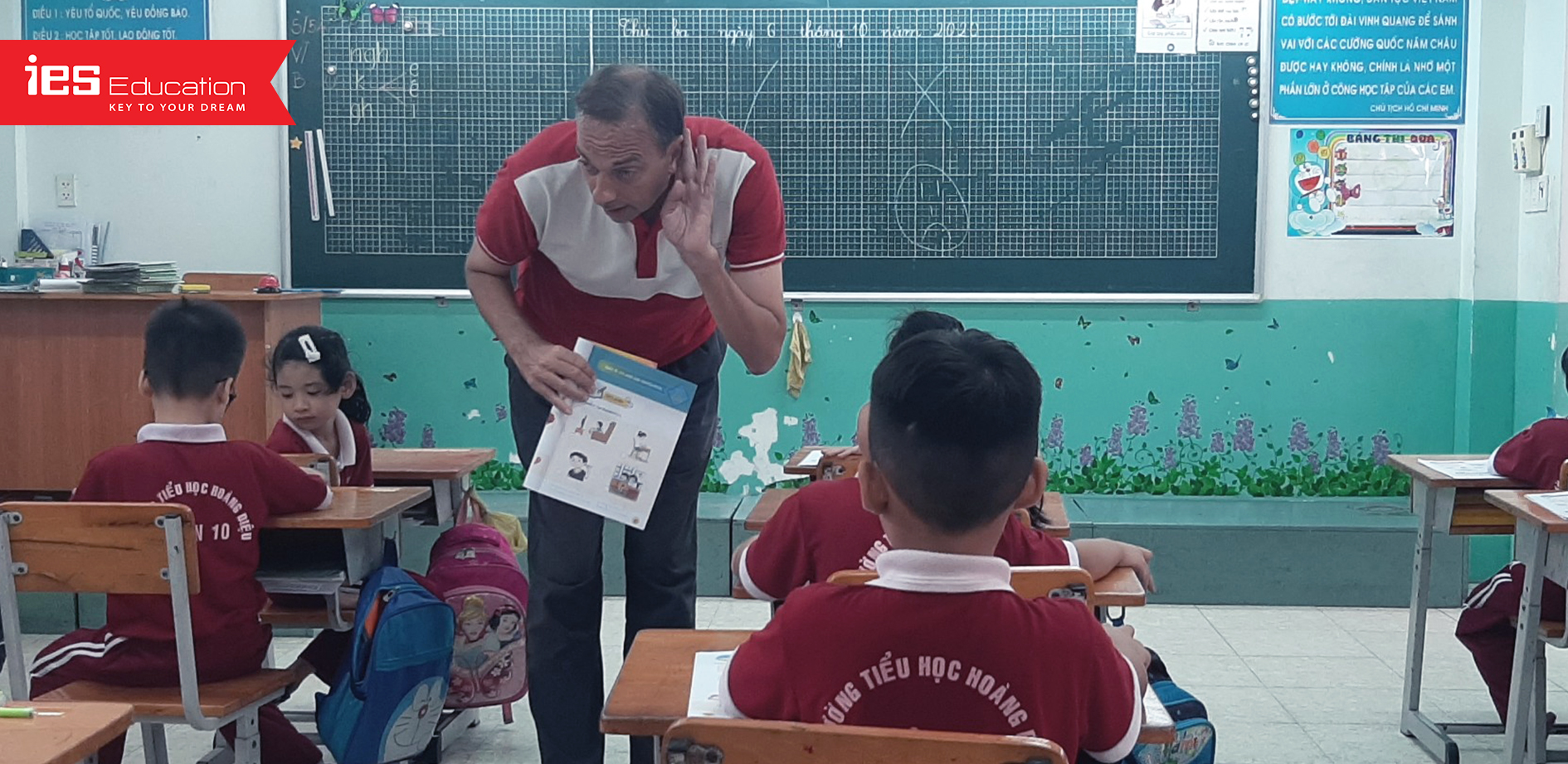 Học tiếng Anh với Giáo viên nước ngoài - IES Education