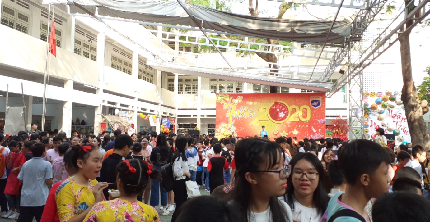 Hội trại Xuân Canh Tý 2020 trường THCS Lạc Hồng - Quận 10
