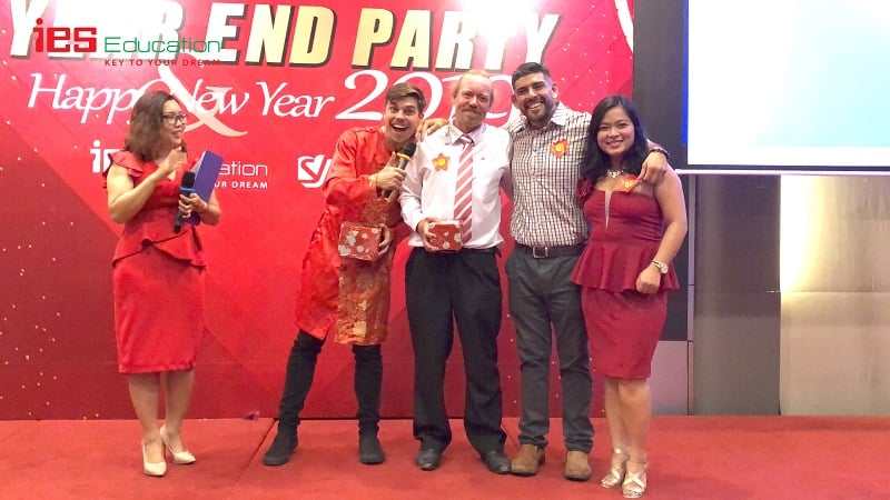 tiệc tất niên year end party 2018 ies education 21