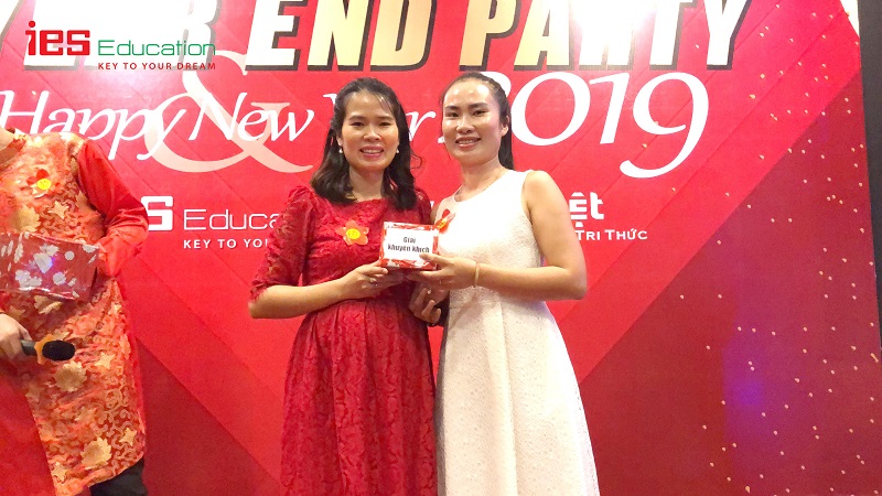 tiệc tất niên year end party 2018 ies education 19