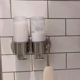 Set 2 bình đựng sữa tắm, nước gội đầu Simplehuman 440ml