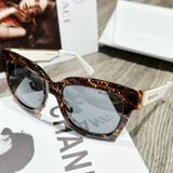 Kính thời trang Michael Kors