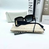 Kính thời trang Michael Kors màu đen