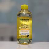 Nước tẩy trang làm sáng da Garnier Vitamin C