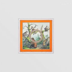  Khăn lụa BBR chất liệu 