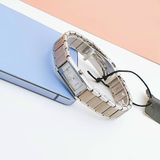 Đồng hồ thời trang Citizen Axiom's refined